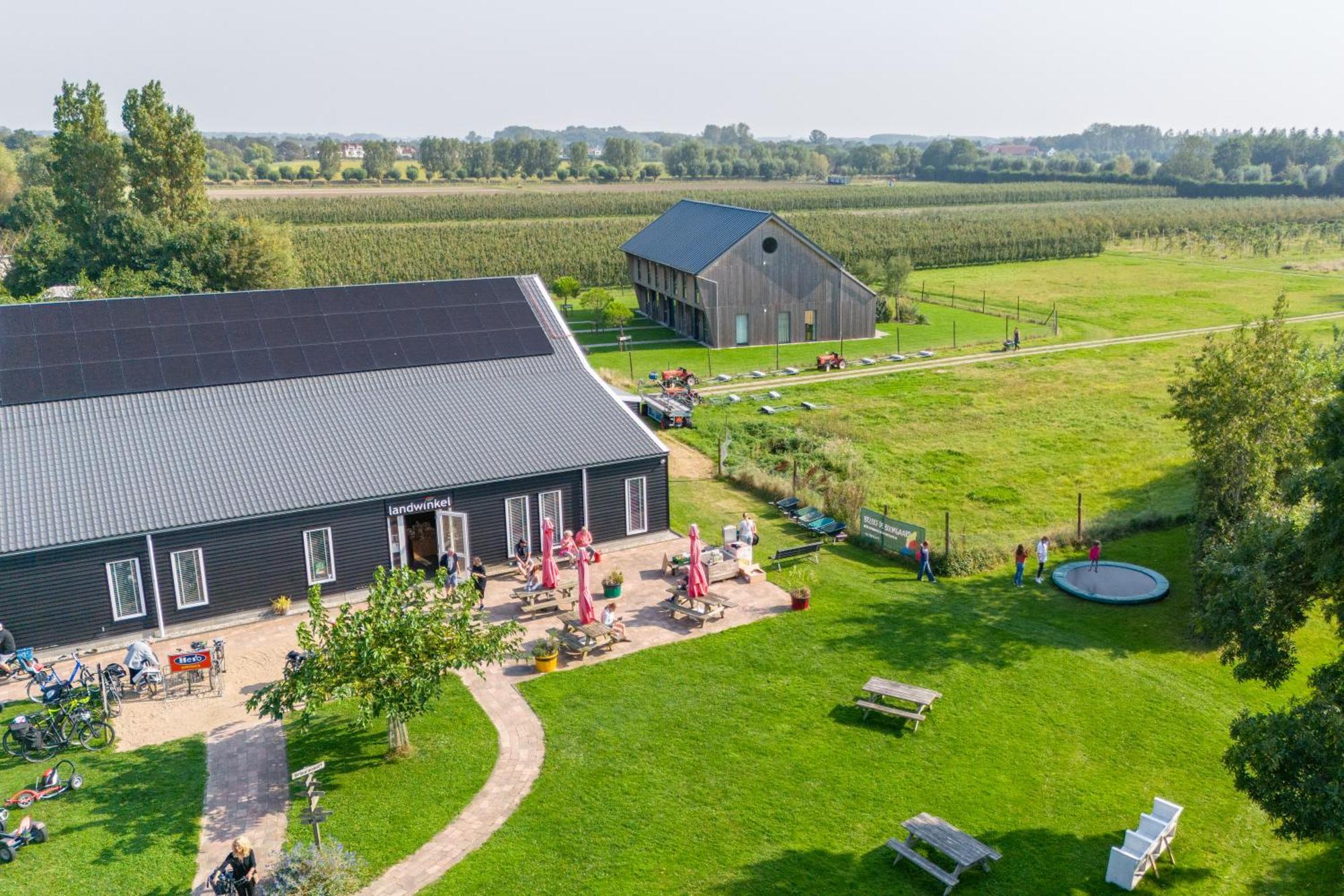 Welcome In - Vakantiehuis 6 En 12 Personen, Vroondijk In フラウヴェンポルデル エクステリア 写真
