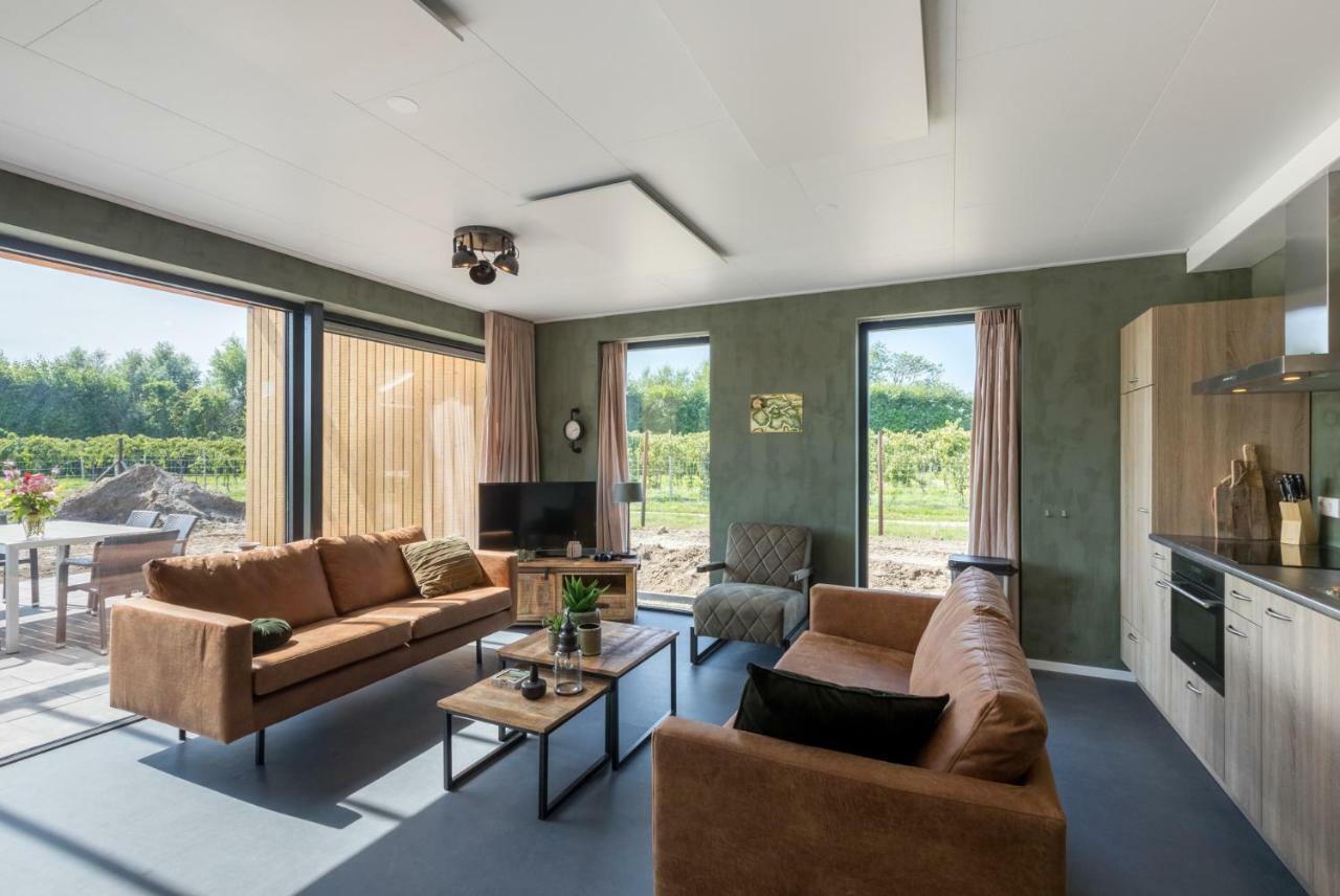 Welcome In - Vakantiehuis 6 En 12 Personen, Vroondijk In フラウヴェンポルデル エクステリア 写真